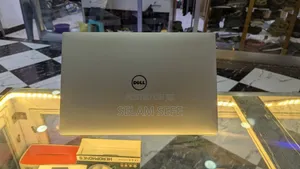 New Laptop Dell XPS 15 8GB Intel Core I5 SSD 256GB