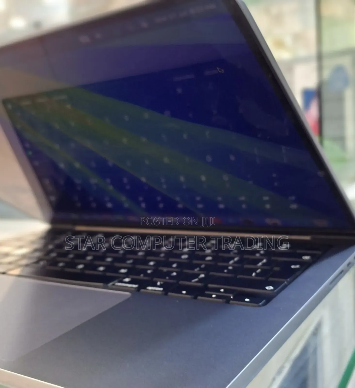 New Laptop Apple MacBook Pro M1 16GB Apple M1 Pro SSD 512GB