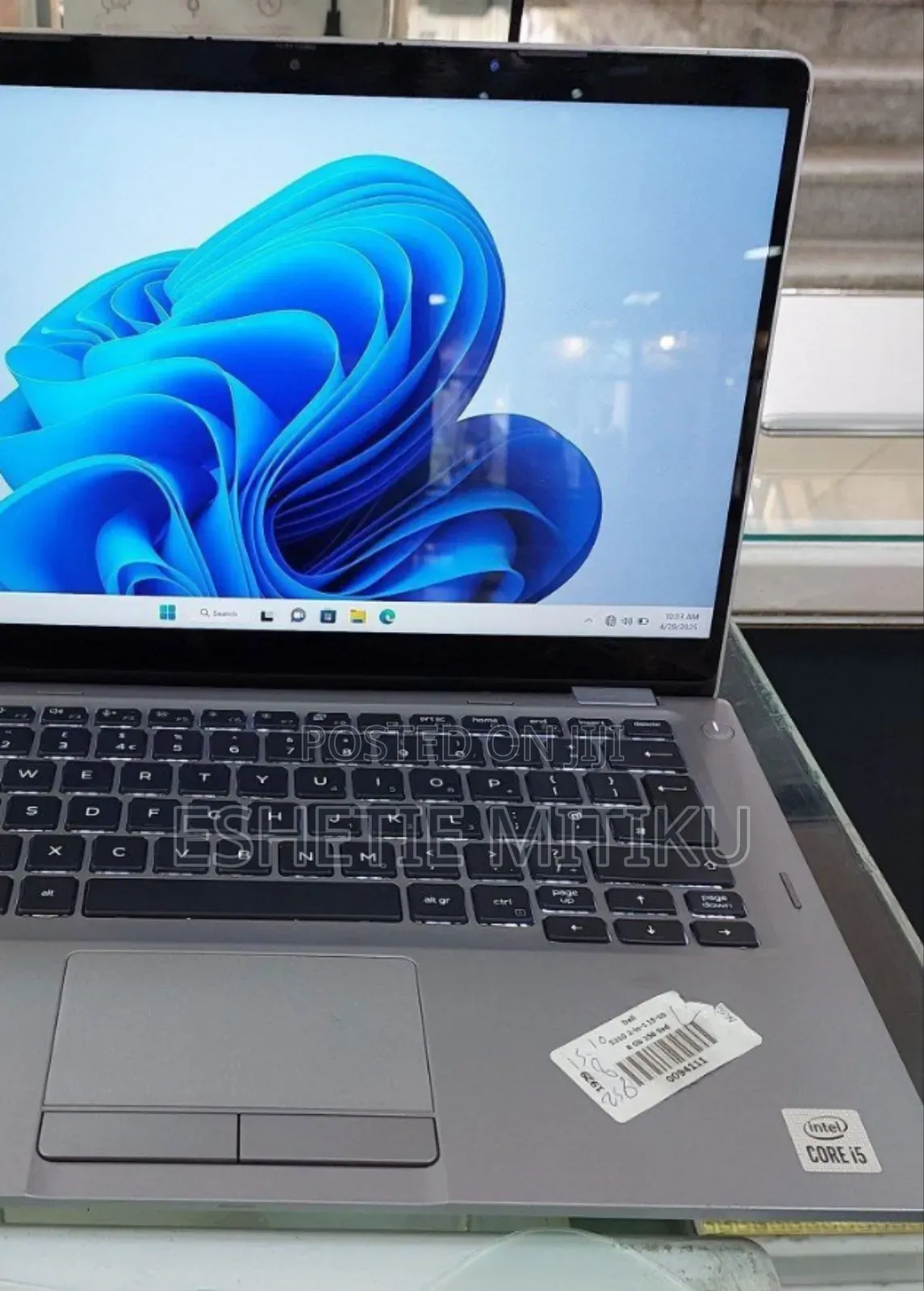 New Laptop Dell Latitude 5310 8GB Intel Core I5 SSD 512GB