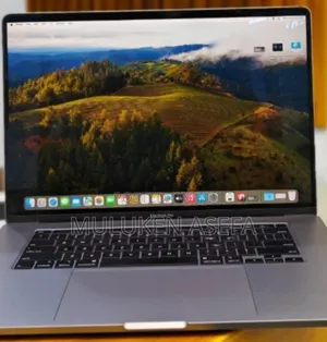 Photo - New Laptop Apple MacBook Pro 2019 64GB Intel Core I9 SSD 512GB