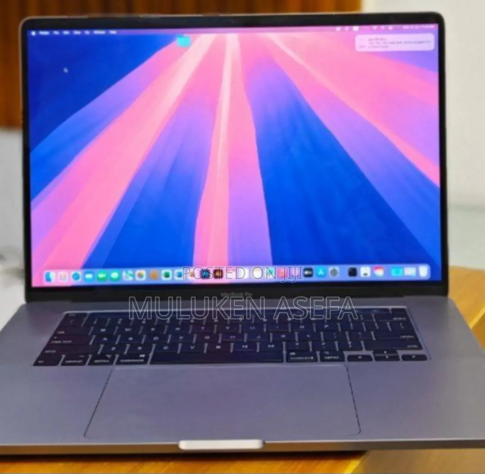 New Laptop Apple MacBook Pro 2019 16GB Intel Core I7 SSD 512GB