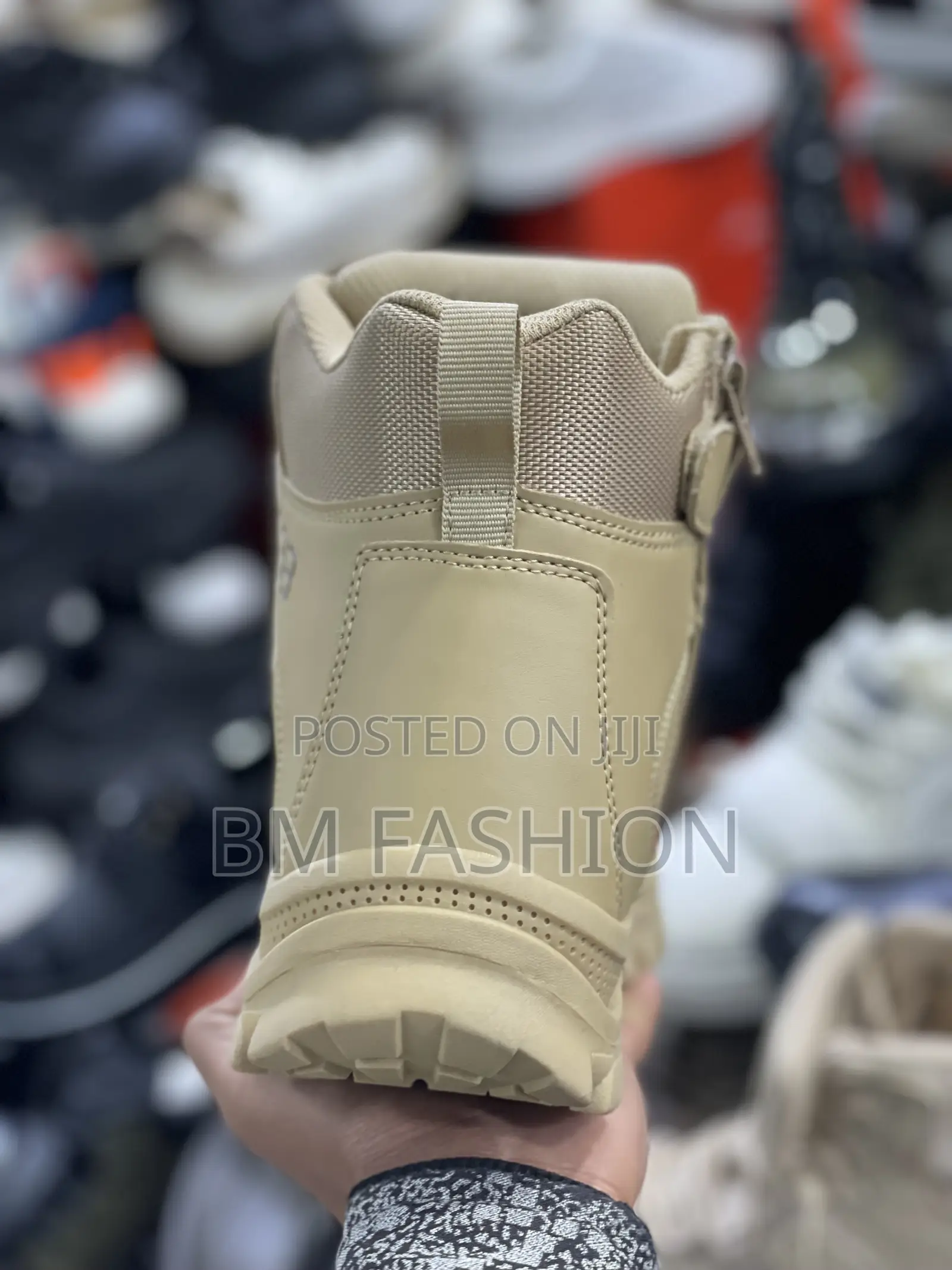 A533 Creamy Boots Men’S for Summer