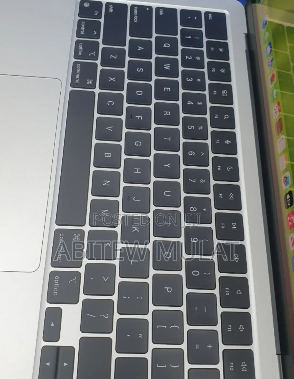 New Laptop Apple MacBook Air 2024 M3 13-Inch 16GB Apple M3 SSD 512GB