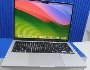 Photo - New Laptop Apple MacBook Air 2024 M3 13-Inch 16GB Apple M3 SSD 512GB