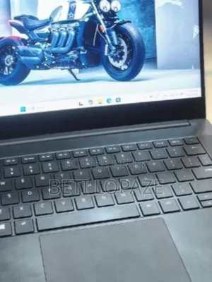 Photo - New Laptop Razer Blade 16GB AMD Ryzen 9 SSD 1T