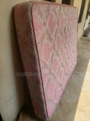 Mattress አልጋ