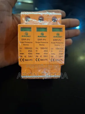 Photo - Surge Protective Devices 3 Pole 1000vdc
