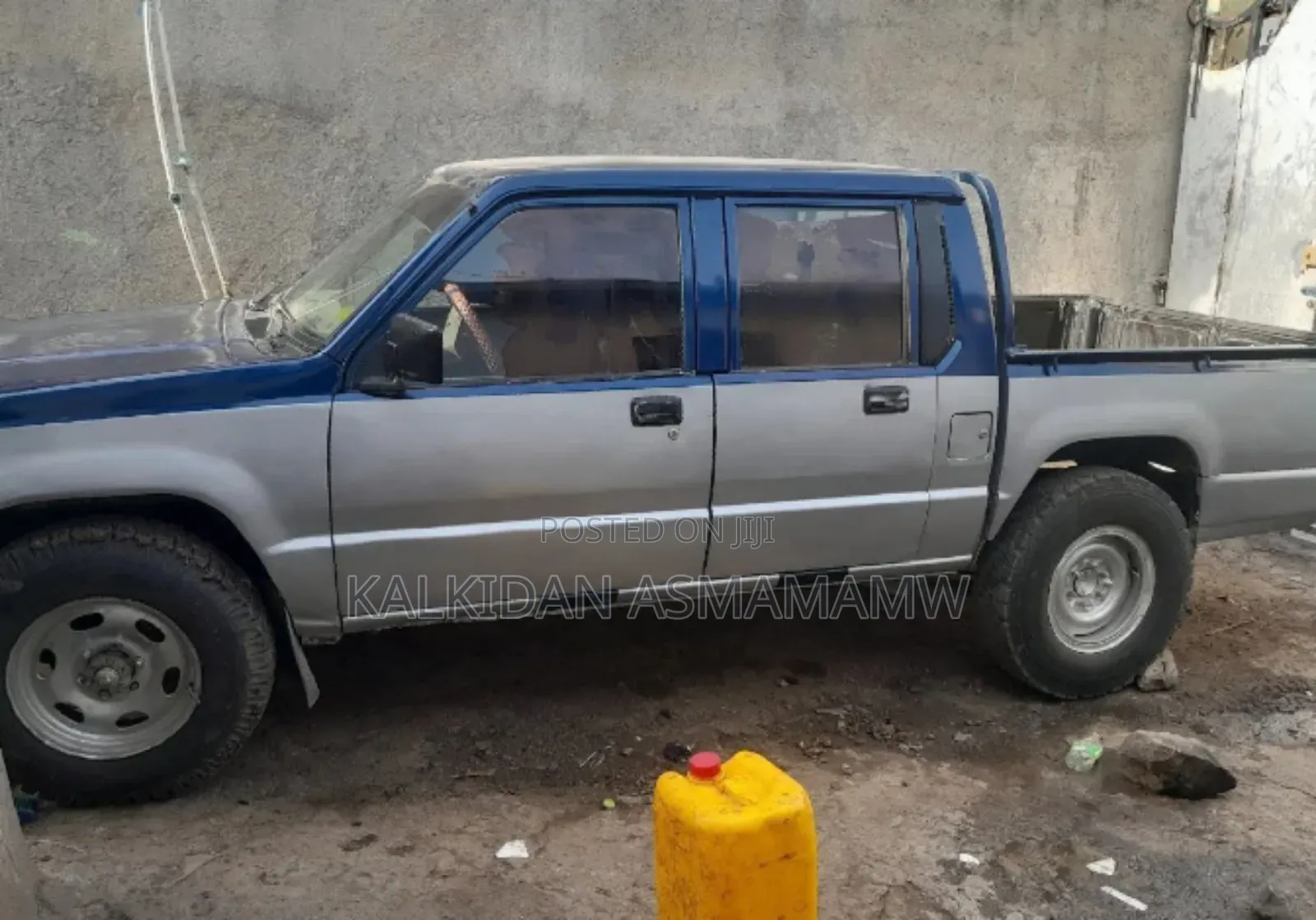 Mitsubishi Pajero 1996 Blue