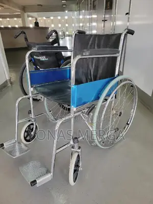 Wheelchair//Puncture-Proof Tires for Reliability Longevity