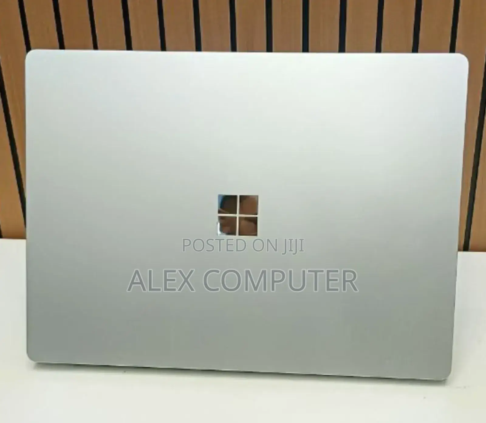 New Laptop Microsoft Surface Laptop 16GB Intel Core I7 SSD 512GB