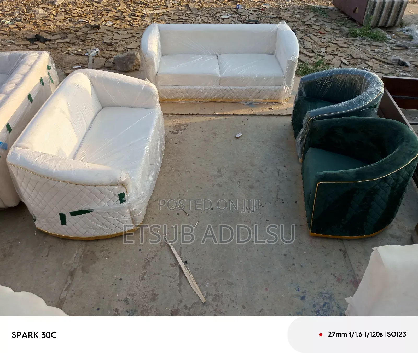 King Sofa With Center Table