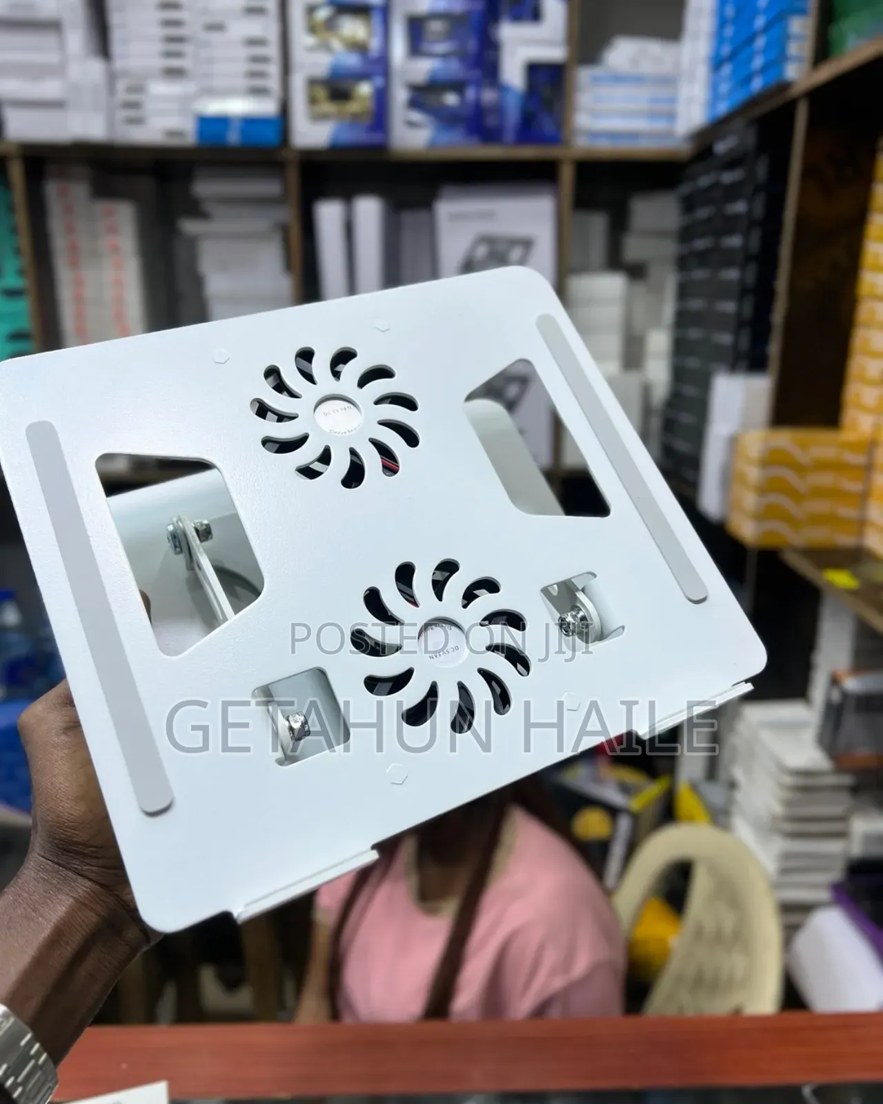 Laptop Stand With Built in Dual Fan Yl-906