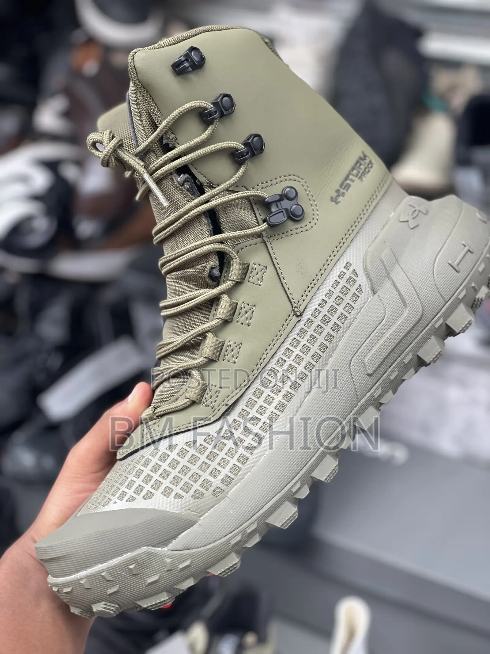 Under Armour Hovr Dawn Waterproof Hunting