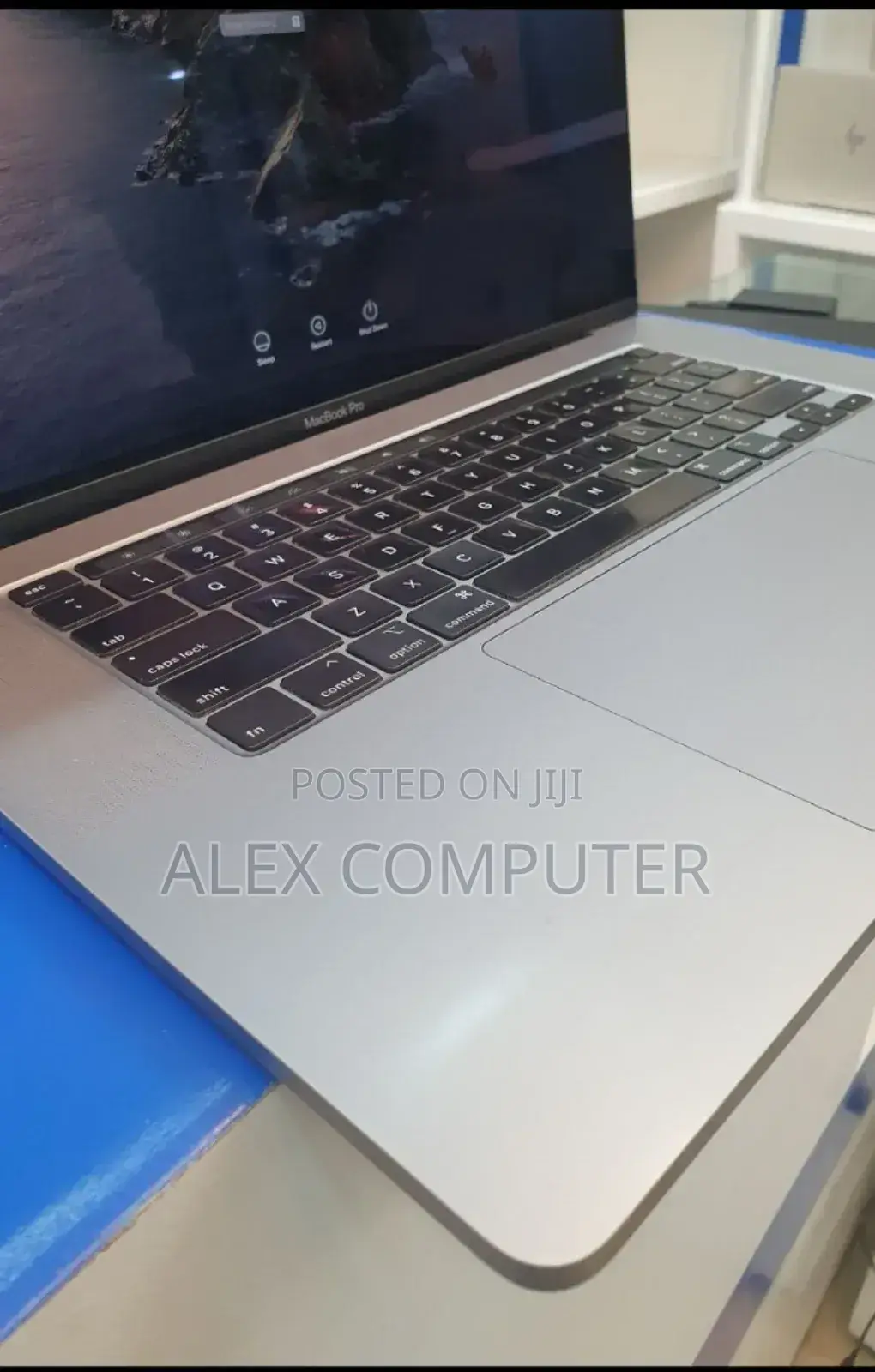 New Laptop Apple MacBook Pro 2019 64GB Intel Core I9 SSD 512GB