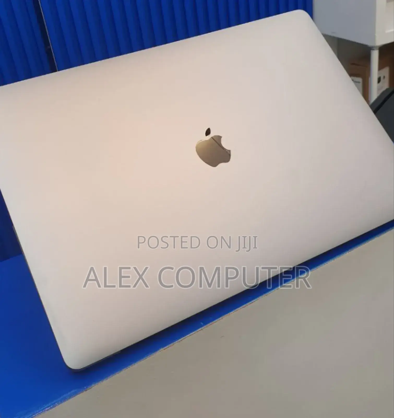 New Laptop Apple MacBook Pro 2019 64GB Intel Core I9 SSD 512GB