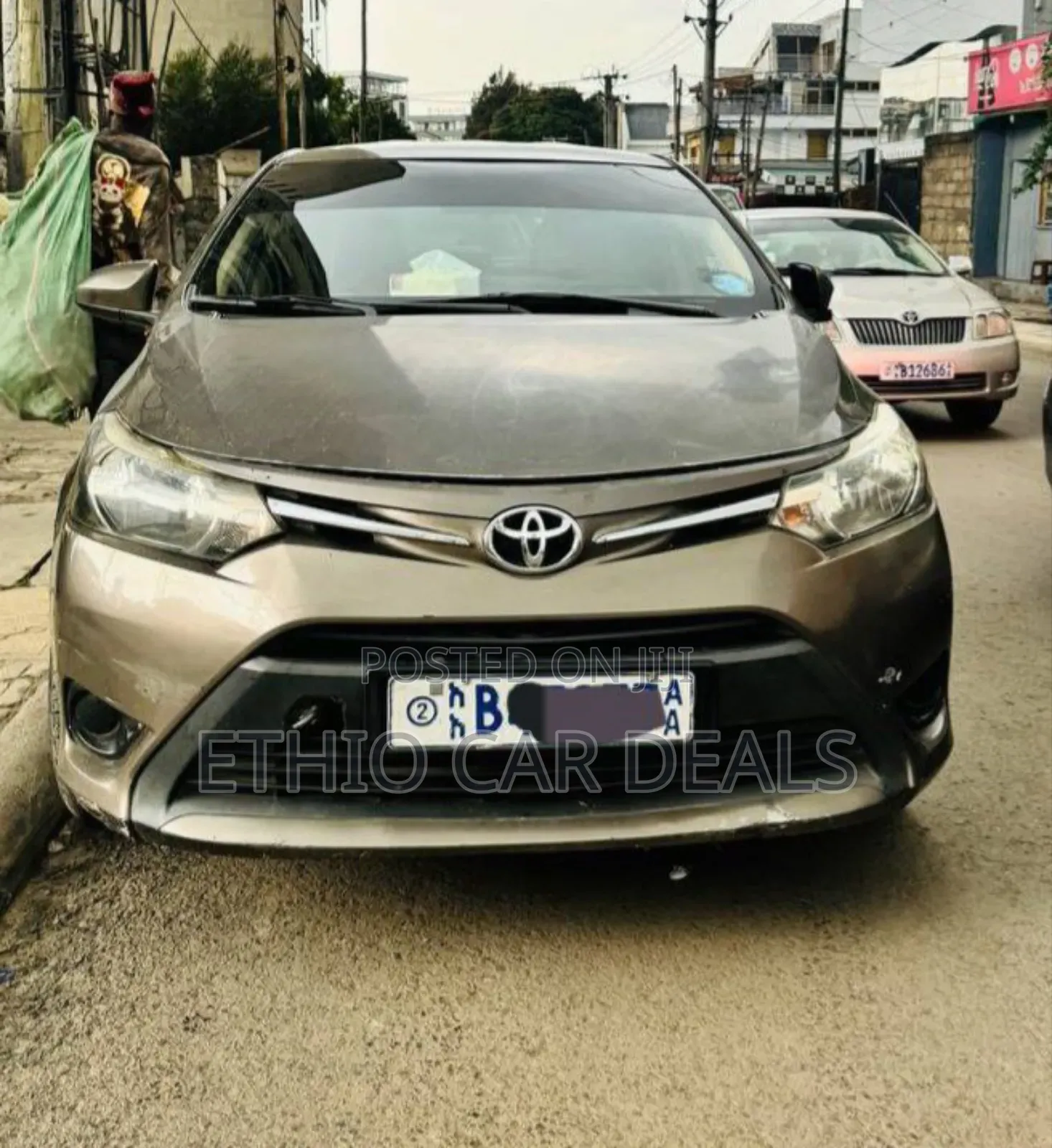 Toyota Yaris 2017 Gold