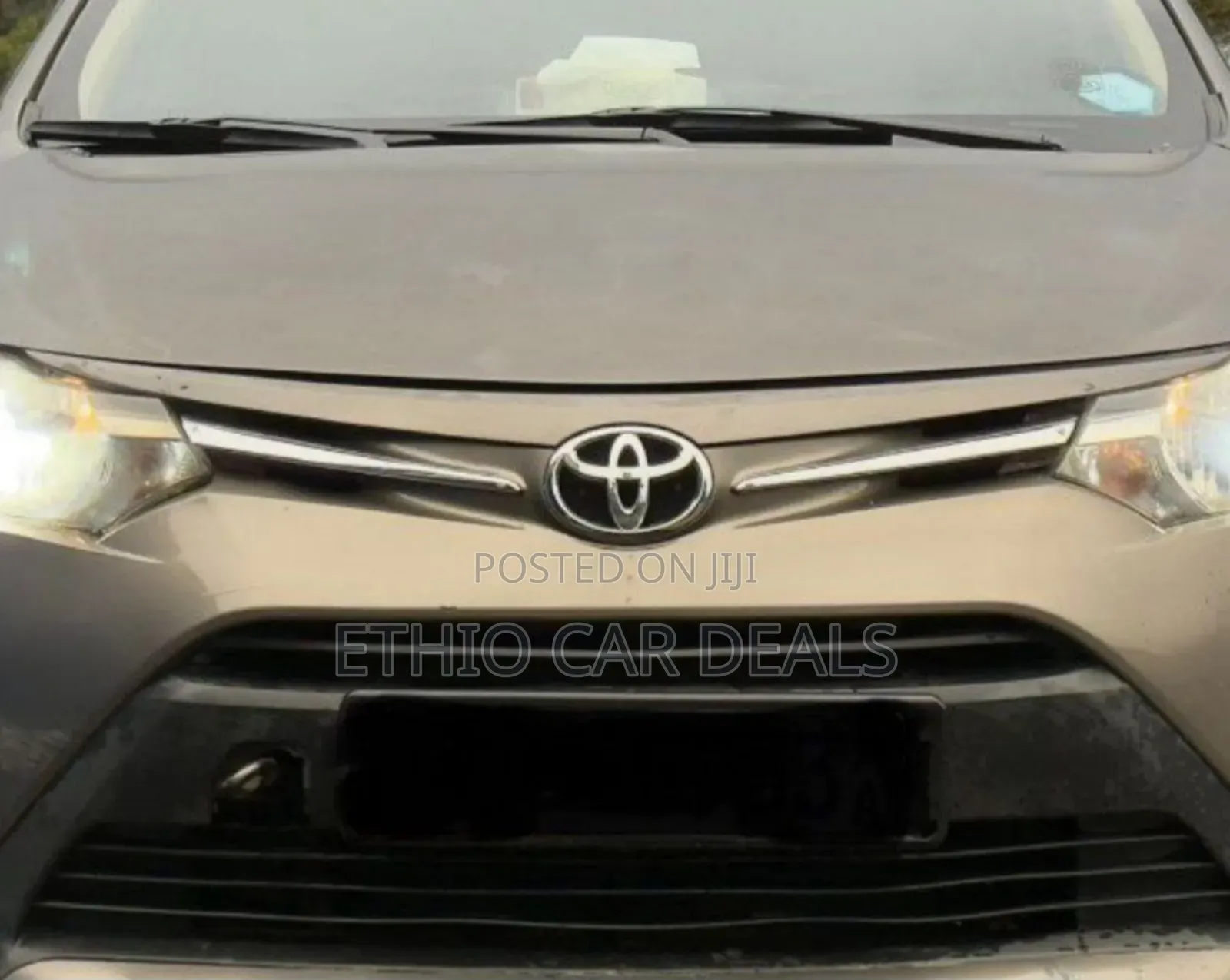 Toyota Yaris 2017 Gold