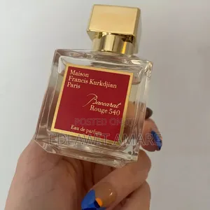 Photo - Baccarat Perfume