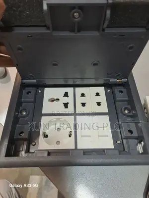 Floor Box 3socket + 2data