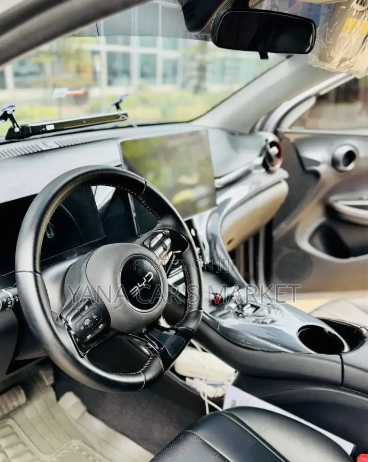 BYD E2 43 kWh 94 hp FWD 2025 Gray