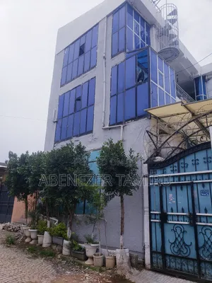 Photo - Furnished 17bdrm Apartment in Yeka for sale