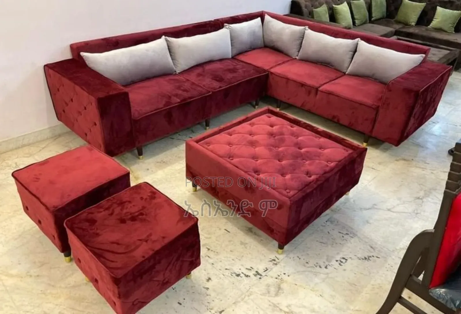 Nimy Style Sofa Design With Table