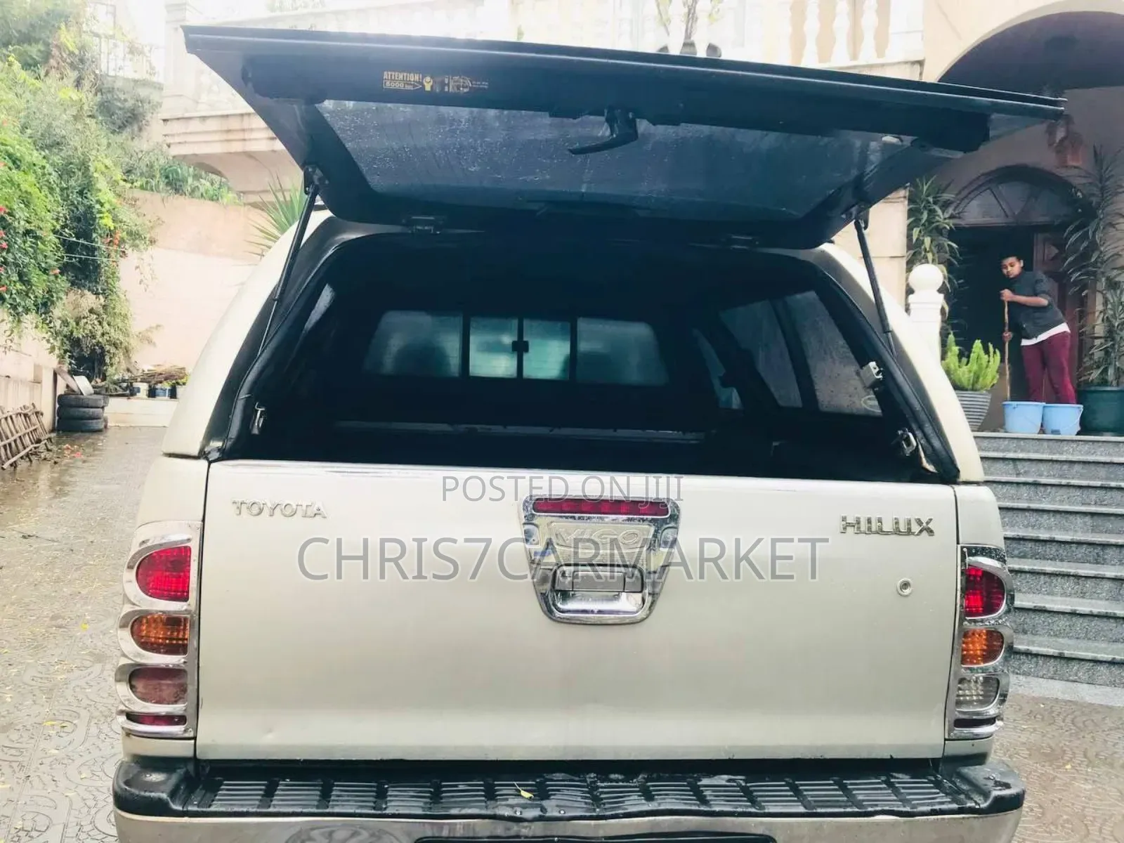 Toyota Hilux 2.5 D-4D SRX 2011 Silver