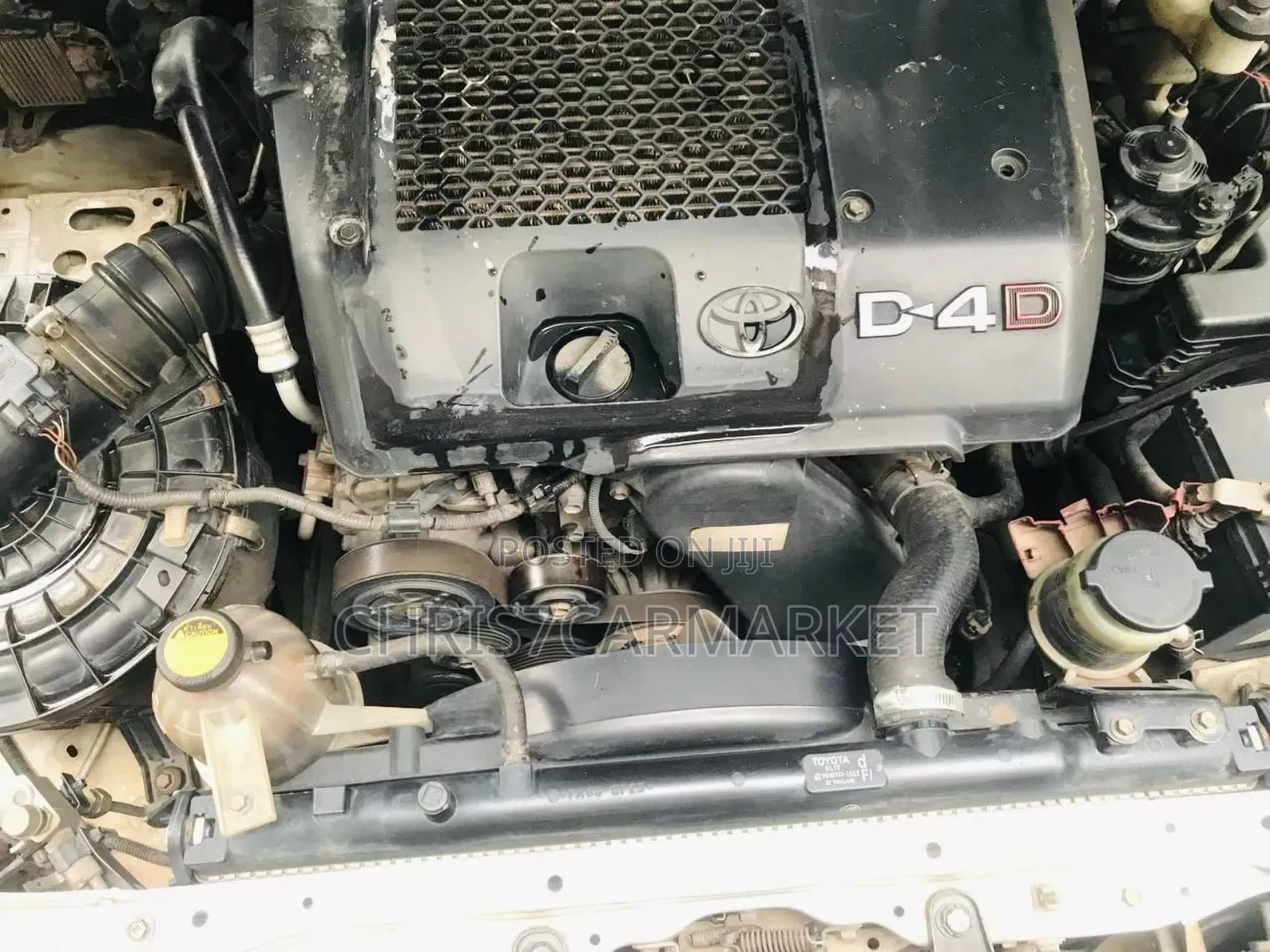 Toyota Hilux 2.5 D-4D SRX 2011 Silver