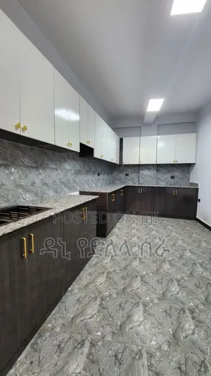Photo - Furnished 8bdrm House in አዲስ አበባ, Bole for sale