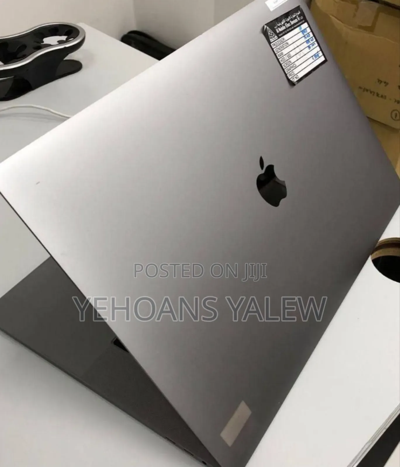 New Laptop Apple MacBook Pro 2019 16GB Intel Core I9 SSD 512GB