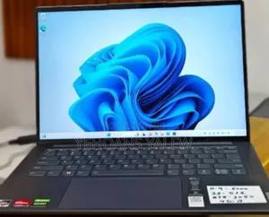 New Laptop Lenovo 32GB AMD Ryzen 9 SSD 512GB