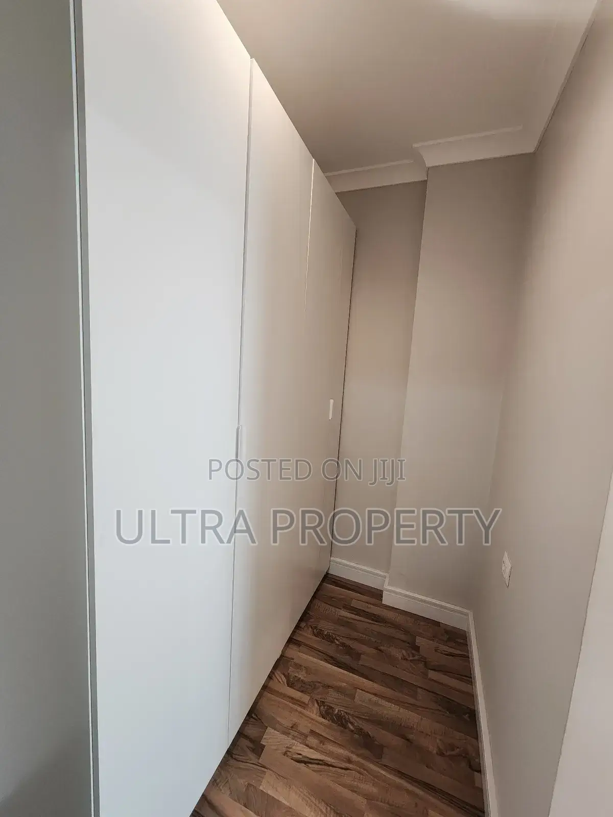 Furnished 3bdrm Apartment in Bole for sale