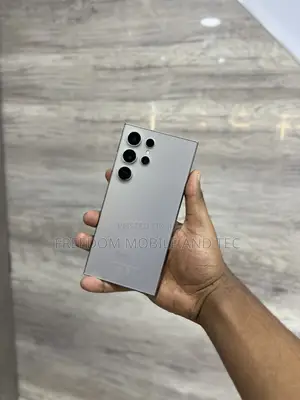 New Samsung Galaxy S24 Ultra 512 GB