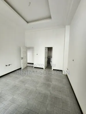 3bdrm Penthouse in Bole for sale