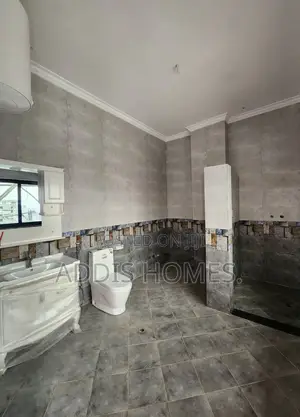 3bdrm Apartment in Bole for sale