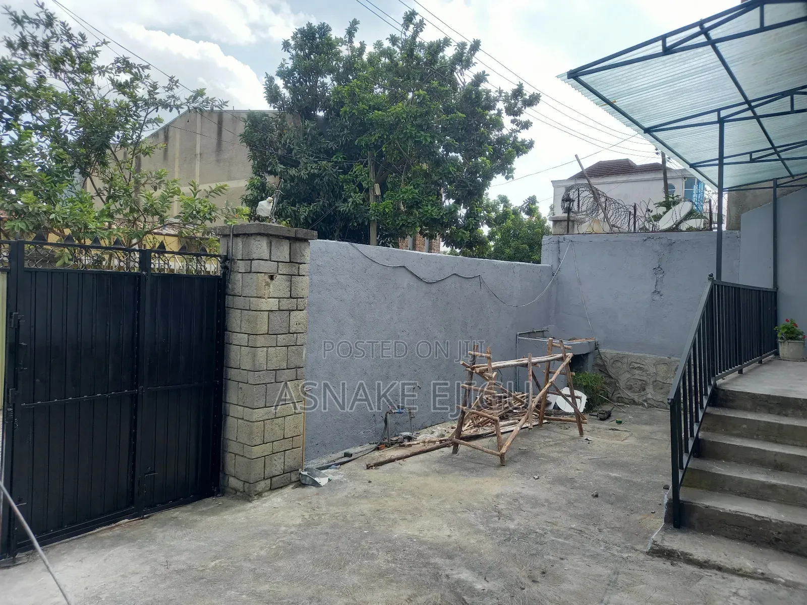 3bdrm House in Nifas Silk-Lafto for rent