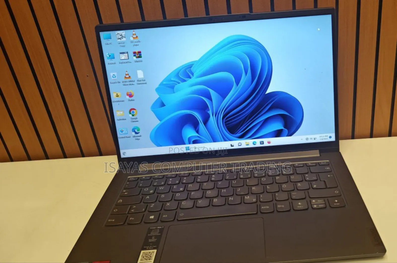 New Laptop Lenovo ThinkPad Yoga 16GB AMD Ryzen 7 SSD 512GB