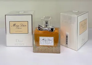 Photo - Miss Dior Cherie