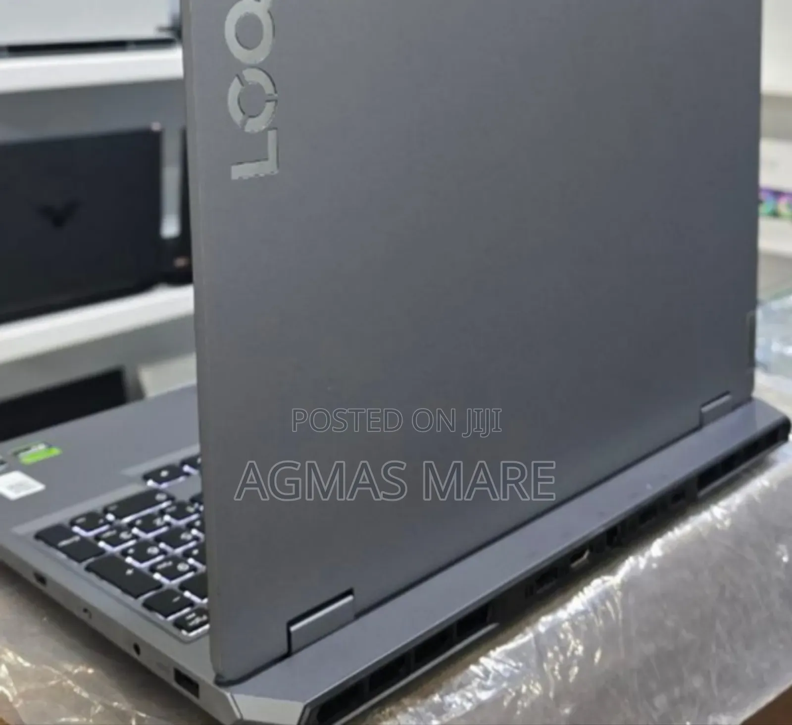 New Laptop Lenovo LOQ 15IRH8 24GB AMD Ryzen 5 SSD 512GB