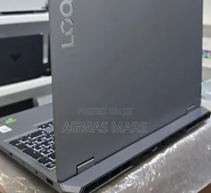 New Laptop Lenovo LOQ 15IRH8 24GB AMD Ryzen 5 SSD 512GB