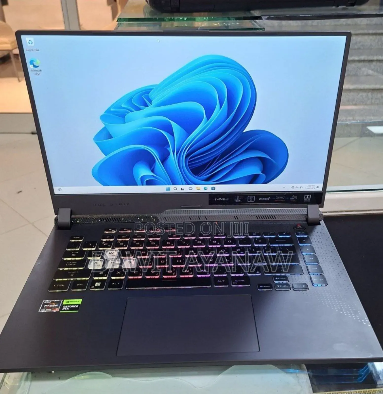 New Laptop Asus ROG Strix G15 16GB AMD Ryzen 7 SSD 1T