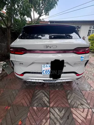 BYD Song Plus 2025 Silver