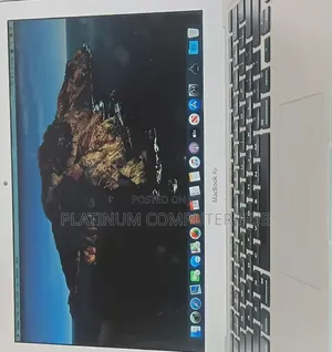 Laptop Apple MacBook Air 2015 8GB Intel Core I7 SSD 512GB