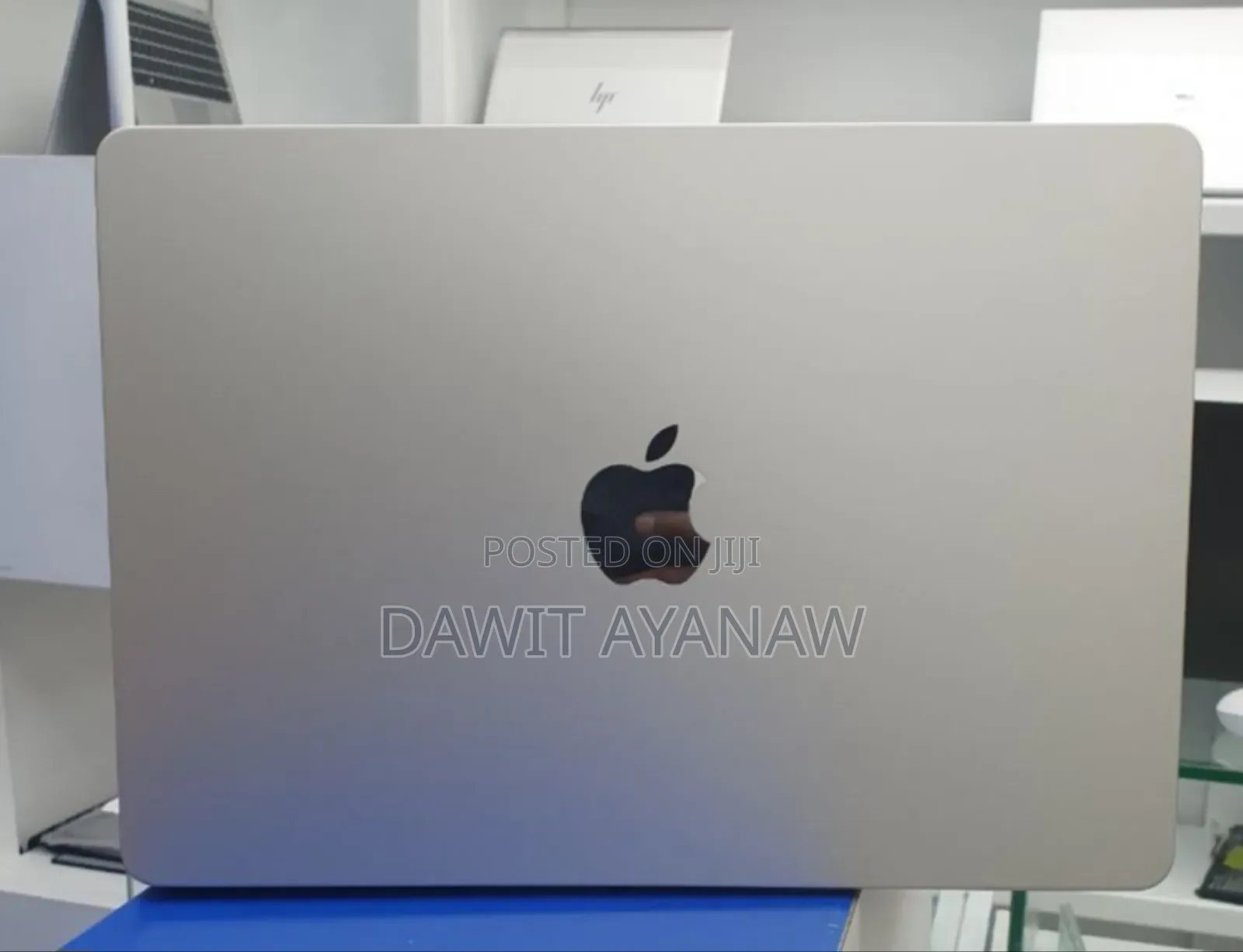 New Laptop Apple MacBook Air 2024 M3 13-Inch 16GB Apple M3 SSD 512GB