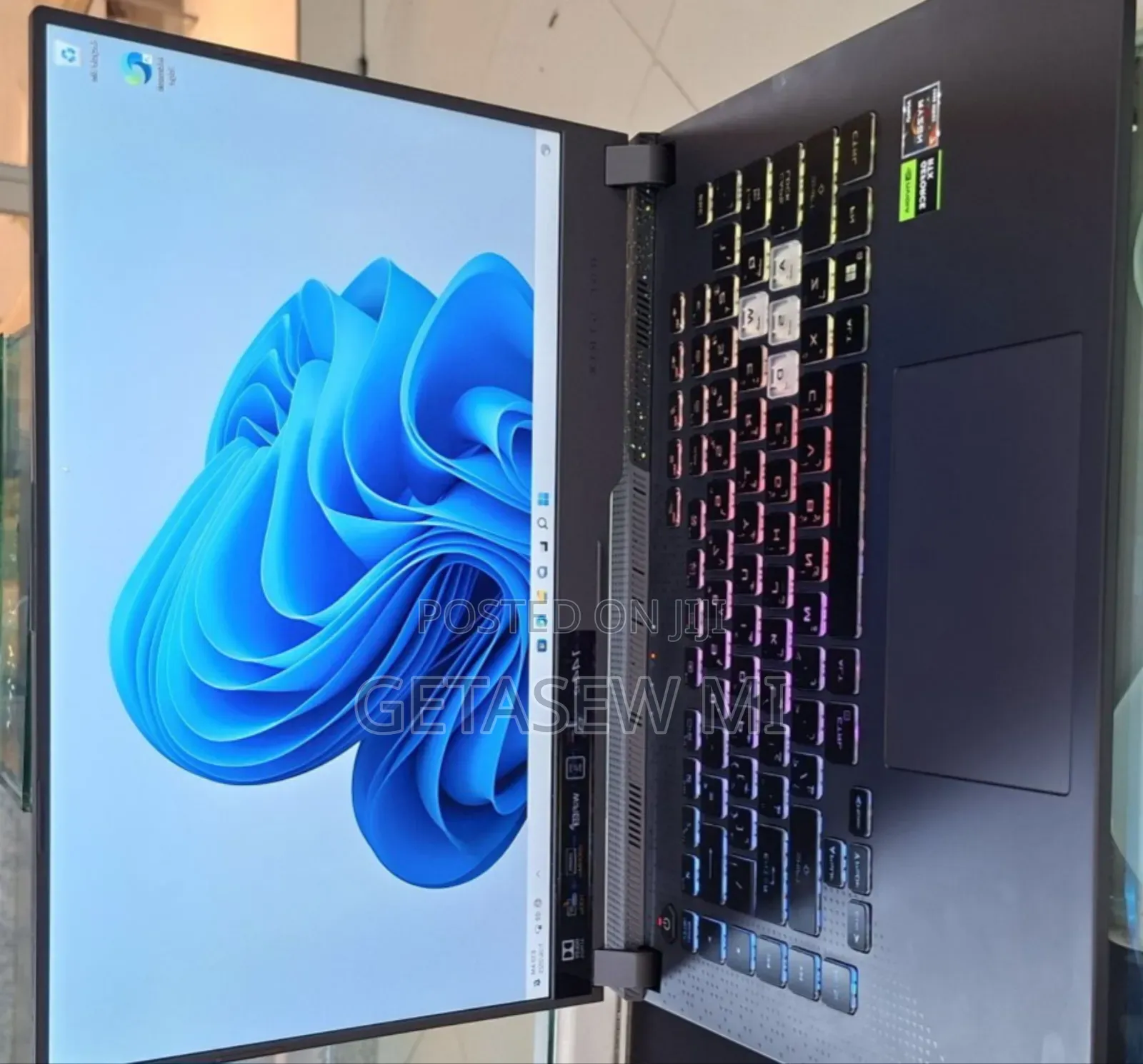 New Laptop Asus ROG Strix G15 16GB AMD Ryzen 7 SSHD (Hybrid) 512GB