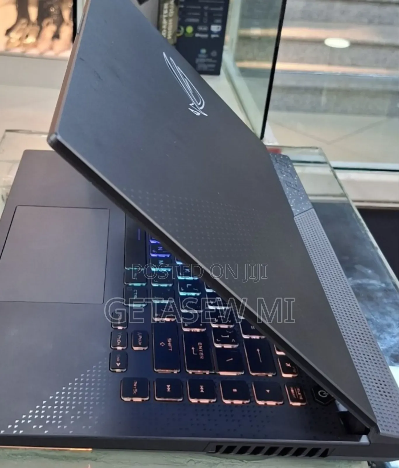 New Laptop Asus ROG Strix G15 16GB AMD Ryzen 7 SSHD (Hybrid) 512GB