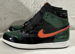 Air Jordan 1 Black and Green Retro High Og