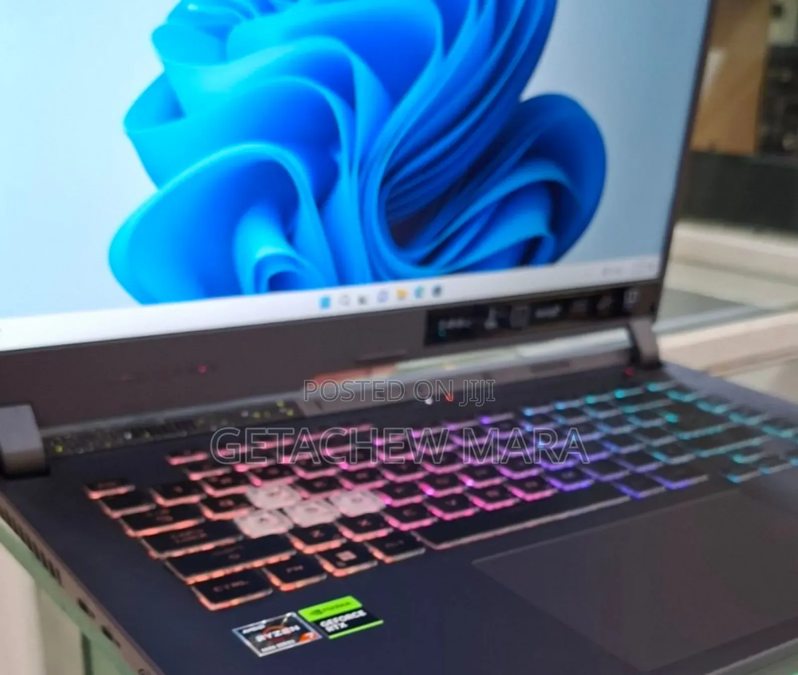 New Laptop Asus ROG Strix G15 16GB AMD Ryzen 7 SSD 1T