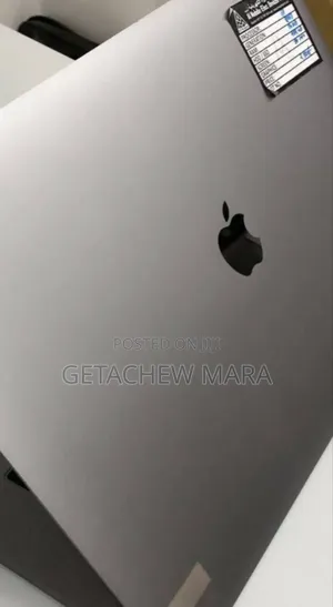 New Laptop Apple MacBook Pro 2019 16GB Intel Core I9 SSD 512GB