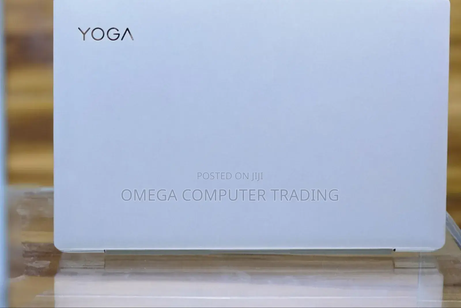 New Laptop Lenovo Yoga C740 8GB Intel Core i5 SSD 512GB